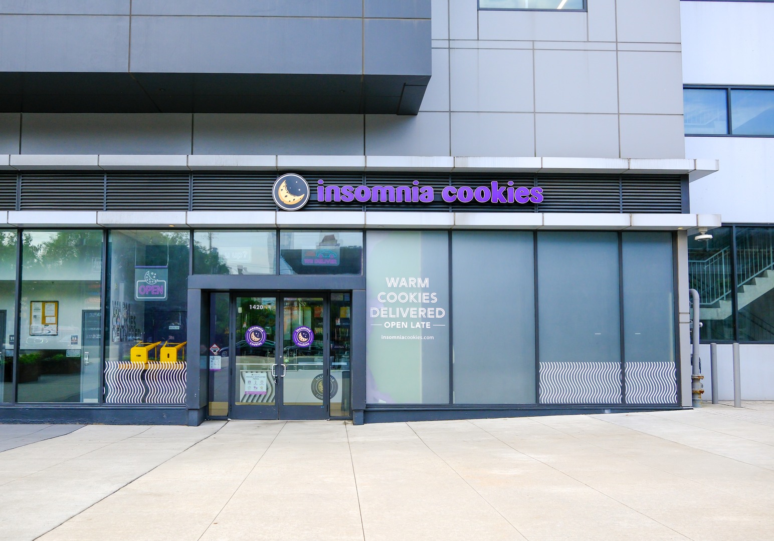 Insomnia Cookies